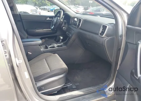 2017 Kia Sportage Lx z USA, uszkodzony, nr VIN KNDPM3AC5H7156972